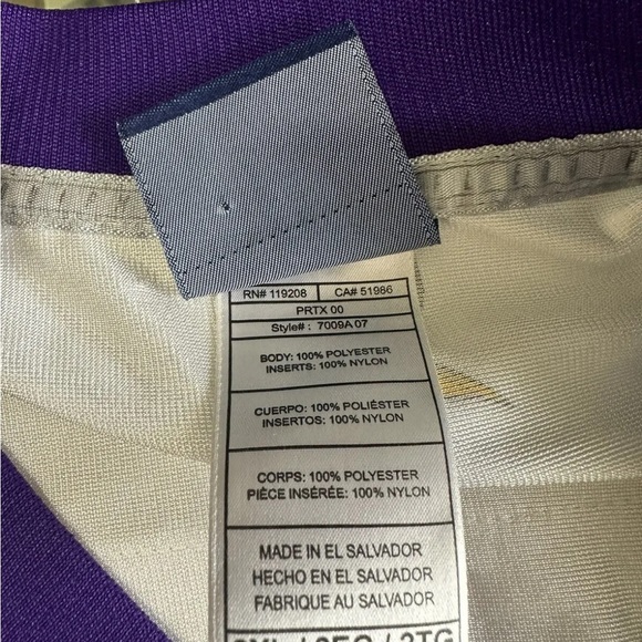 Authentic Reebok Men’s Minnesota Vikings Adrian Peterson #28 jersey white XXL - Picture 6 of 9